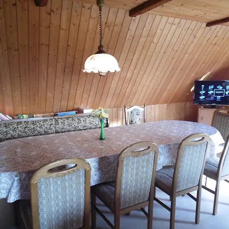 بيت ضيافة 4-bettzimmer Kottmar